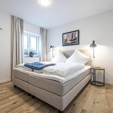 Apartment Fjord-koje 1 *